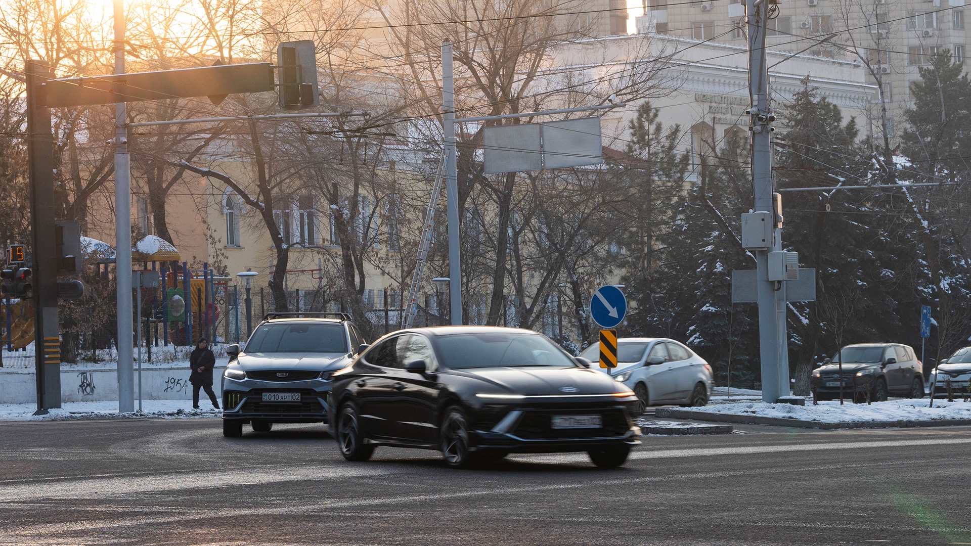 зимние Штрафы Казахстан 2025, штраф за летнюю резину, штраф за прогрев авто во дворе в Казахстане, штраф за грязные номера в Казахстане 2025