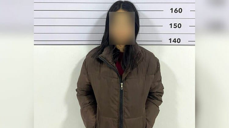 Ол қызды көліктен шығармай, тиісе бастаған / фото: 24 kg