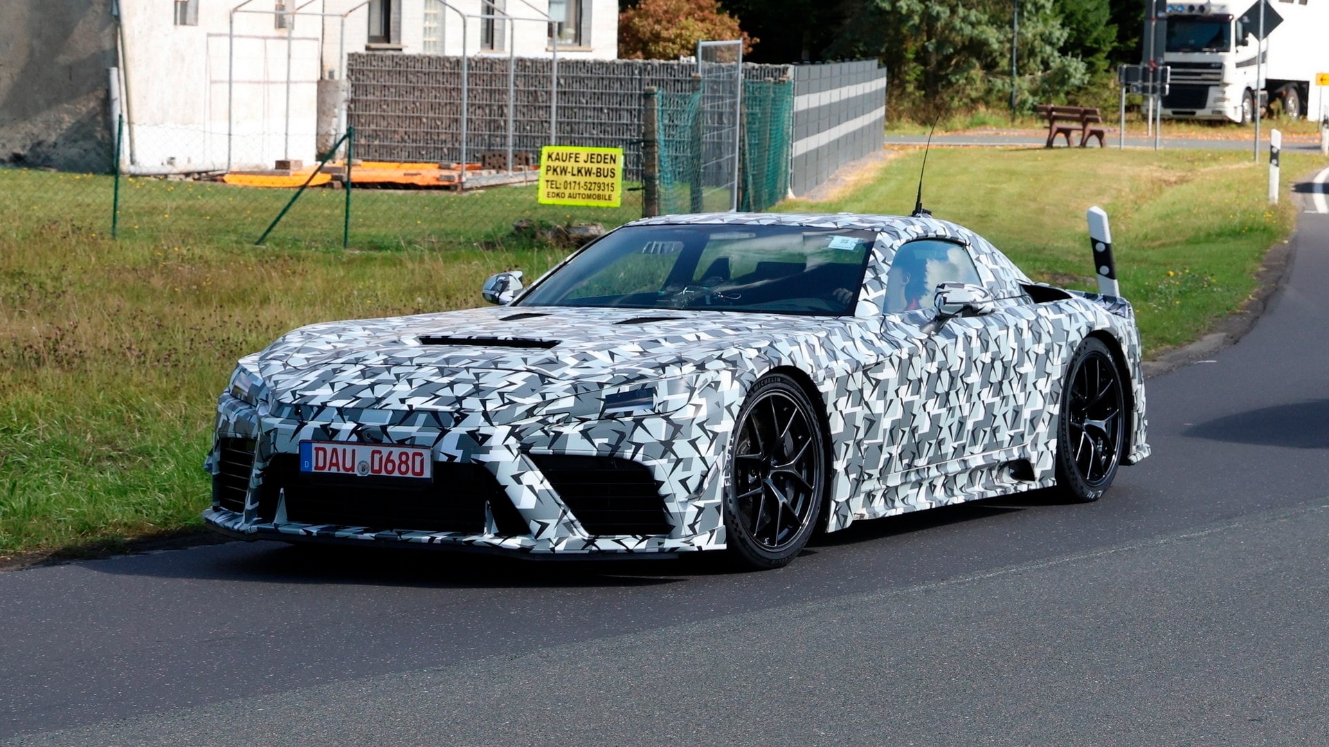 суперкар Toyota GR GT, суперкар тойота, Lexus LFA