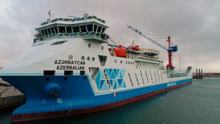 Kazakh blogger reveals beauty of Caspian Sea ferry travel