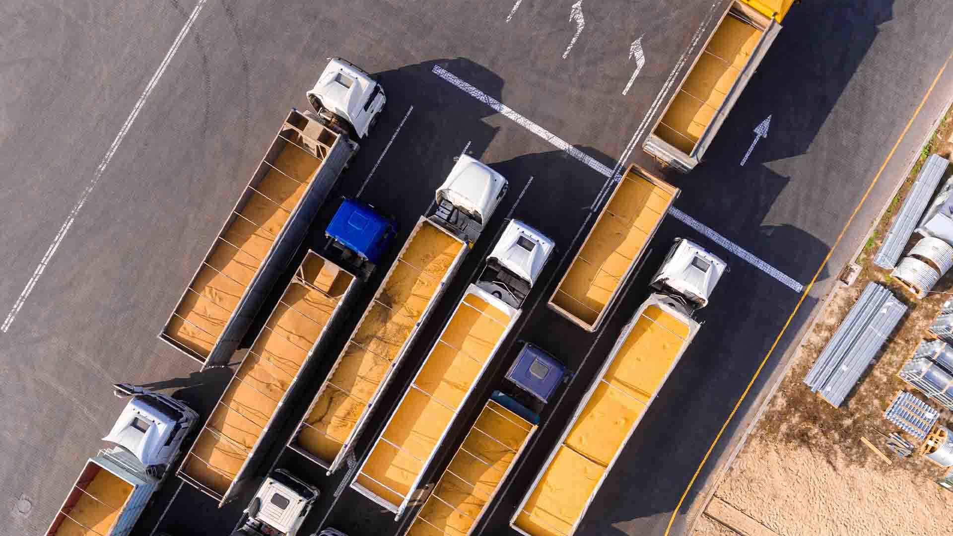 Мастурбация кезінде қолдан жасалған порно