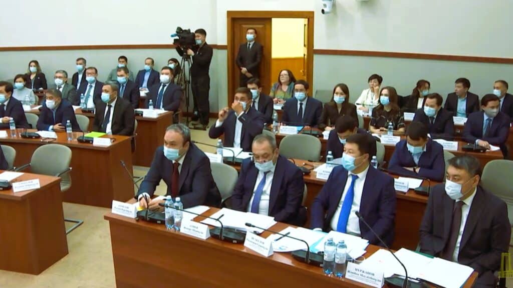 Тұмаудан сақтану үшін медициналық маска тағу туралы талап қойылды ма