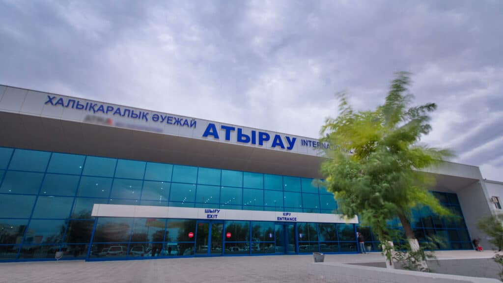 Аэропорт Атырау эвакуировали из-за шутки пассажира о бомбе