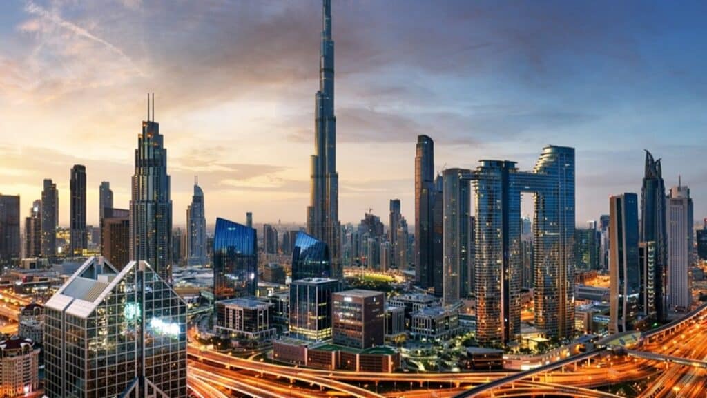 Бүгіннен бастап Дубайға ұшу билеті 100 долларға дейін арзандады