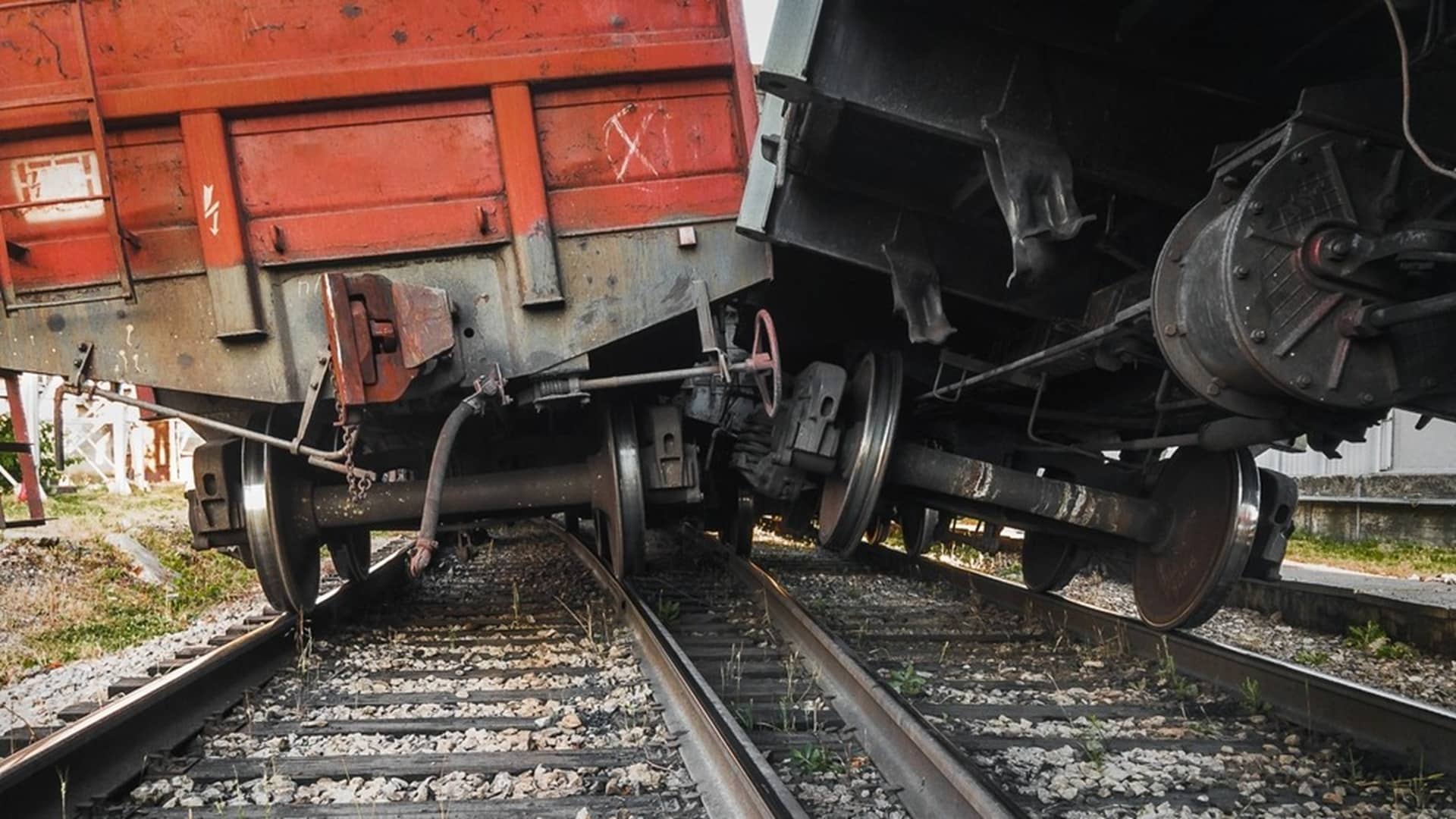 екі пойыз соғысты пойыздар соғысты