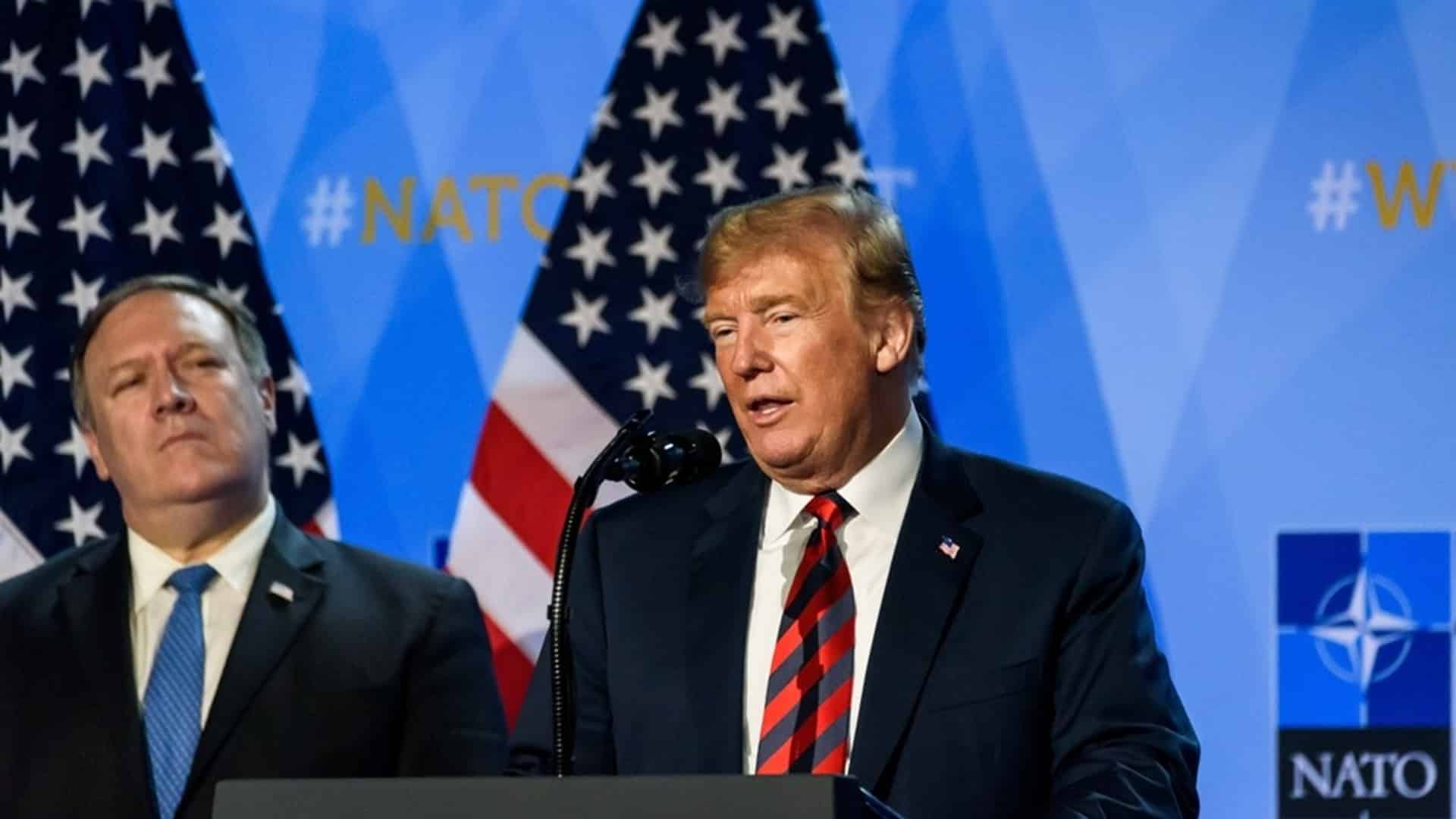 Майк Помпео мен Дональд Трамп