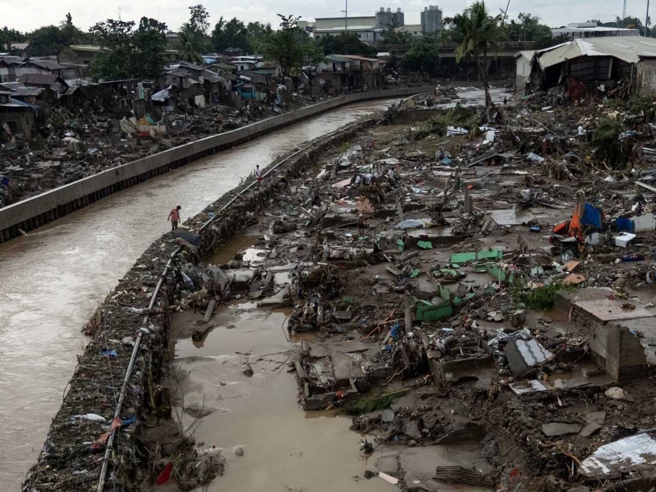Ылғал киска порно Сомали қарақшылары порно комикстері