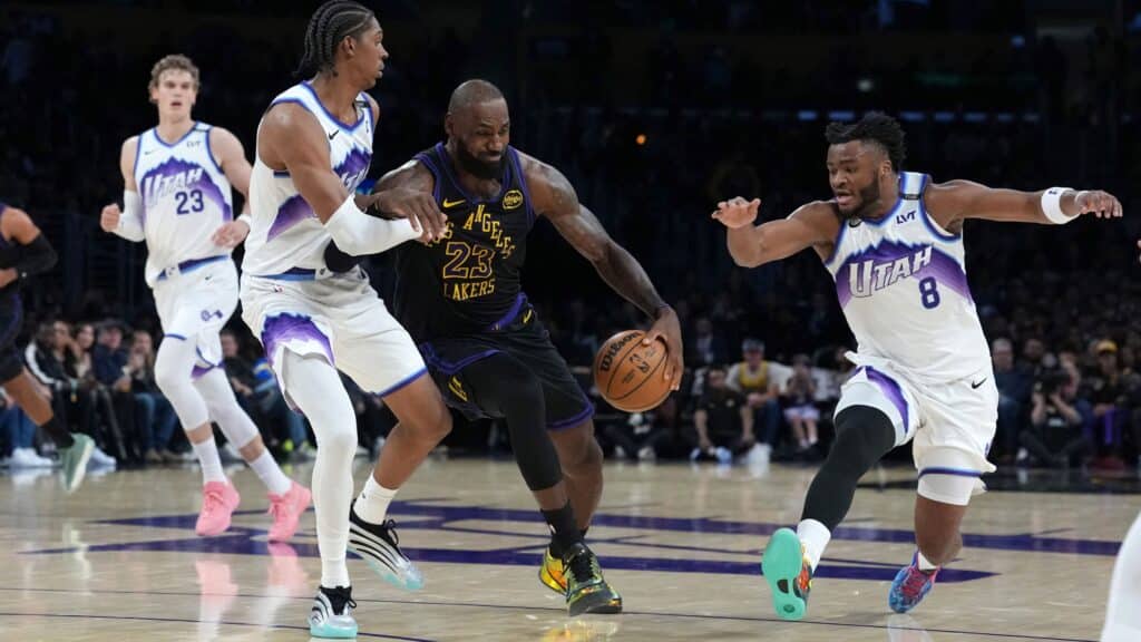 Леброн Джеймс, НБА, «Лос-Анджелес Лейкерс», «Юта Джаз», рекорд, LeBron James, Lakers, Utah Jazz, NBA