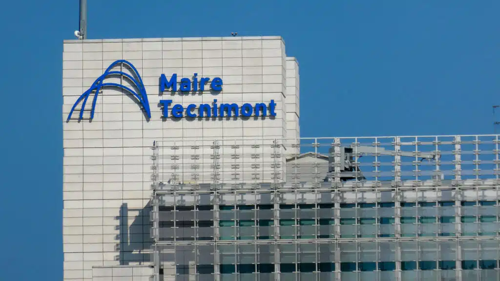 Проигравшая суд в РФ на $2 млрд, Tecnimont заверяет, что продолжит проекты с «КазМунайГазом»/shutterstock, бильд-редактор: Серикжан Ковланбаев