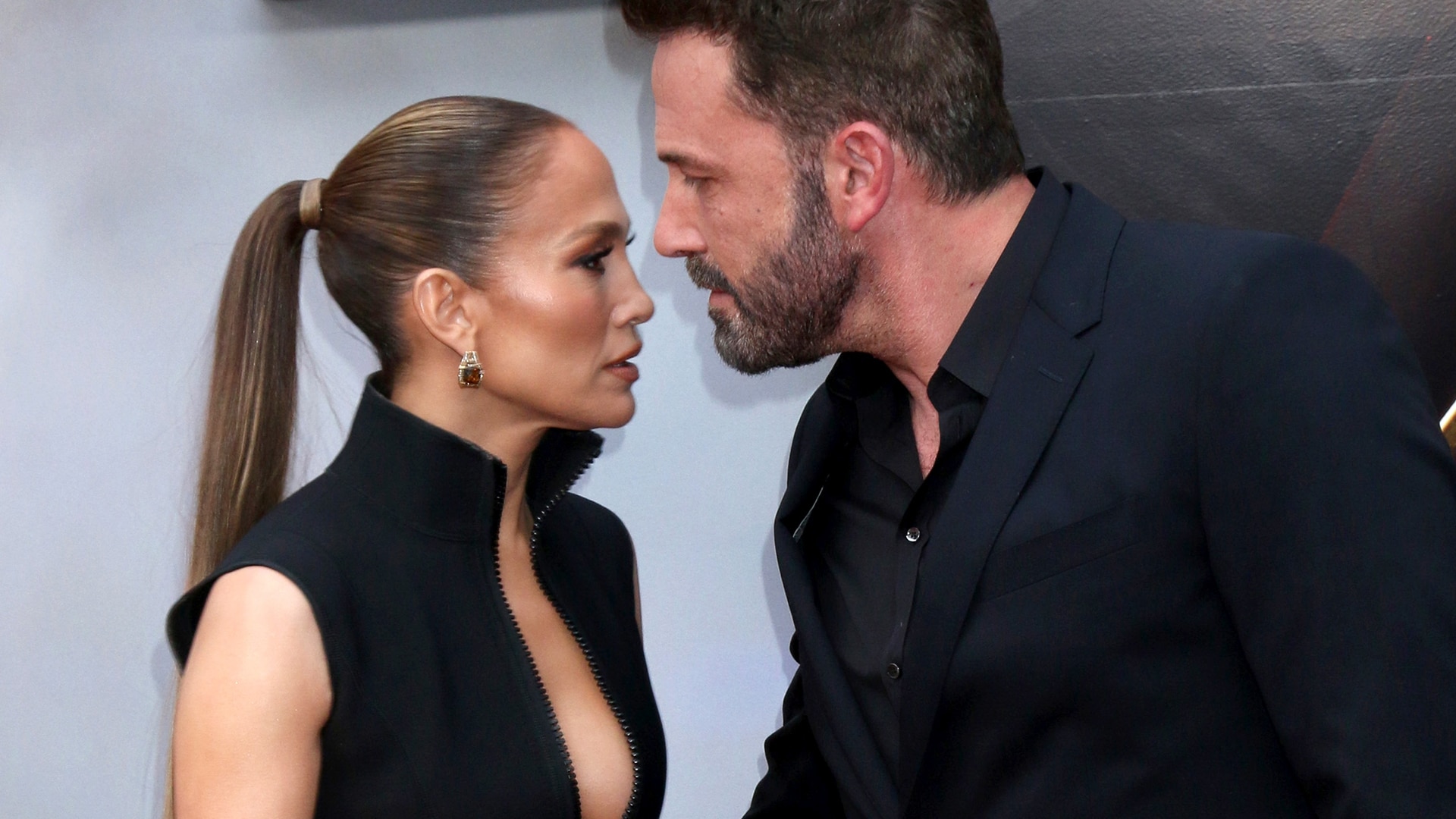 Дженнифер Лопес удалила татуировку в честь бывшего мужа Бена Аффлека