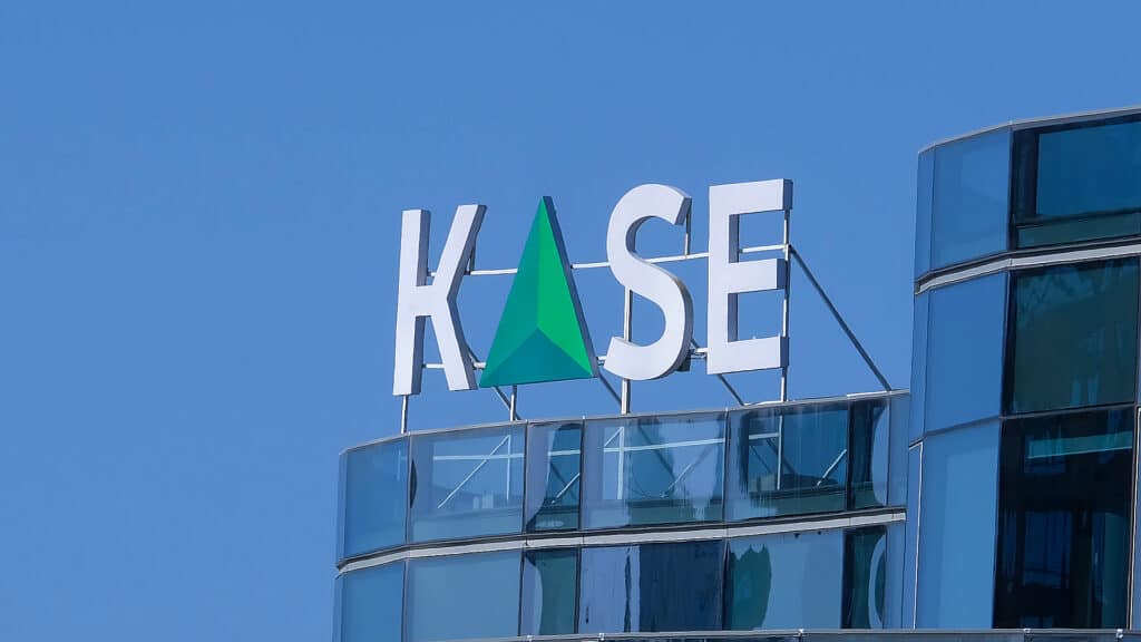 KASE продлевает торги и расчеты по китайскому юаню