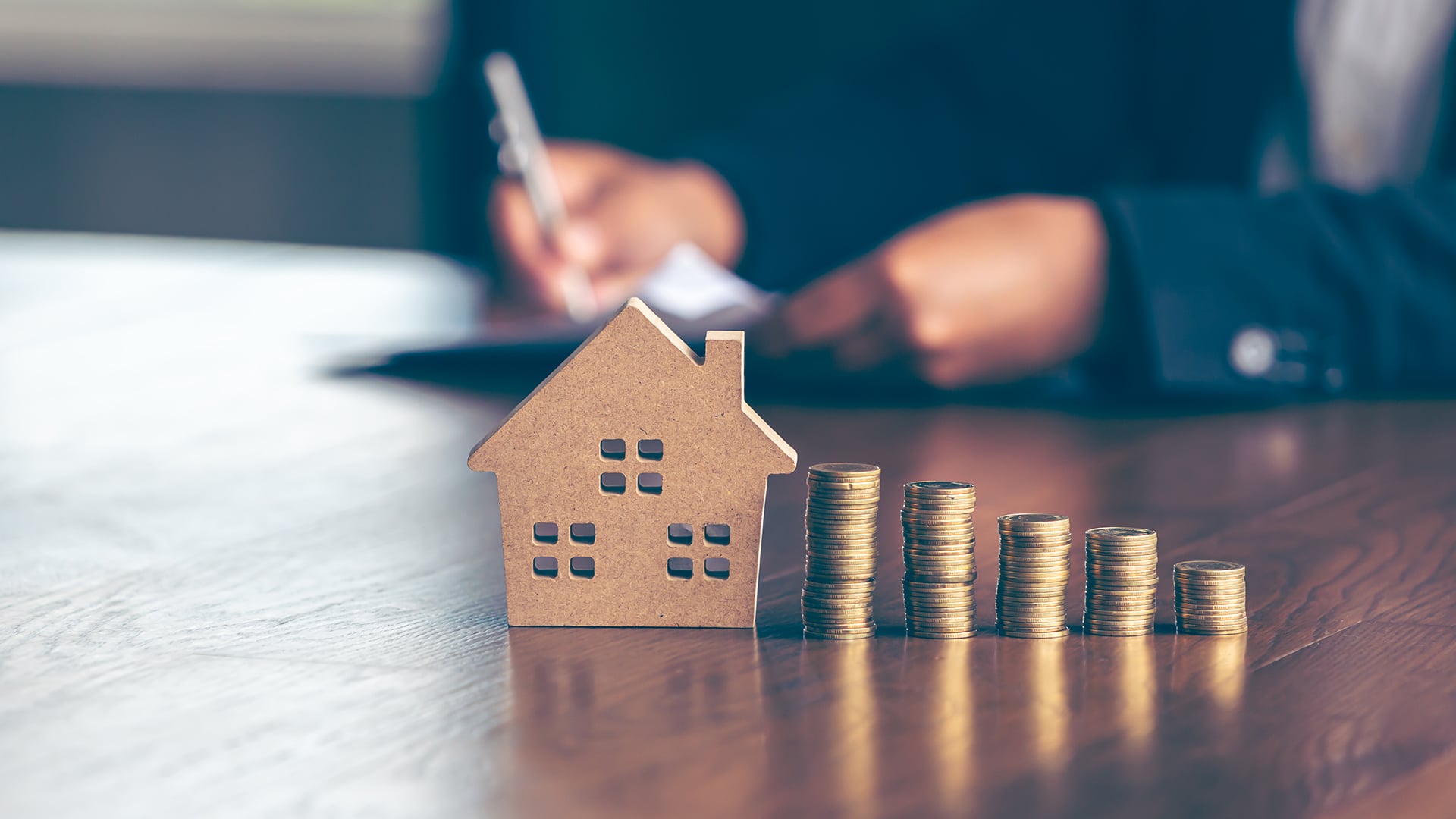 Тысячи казахстанцев воспользовались шансом приватизировать свою арендную квартиру