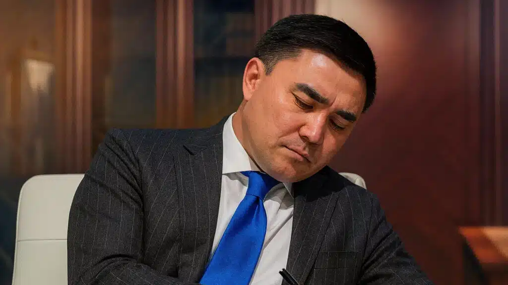 Аким Шымкента опроверг слухи о долге ФК "Ордабасы" в 2 млрд тенге