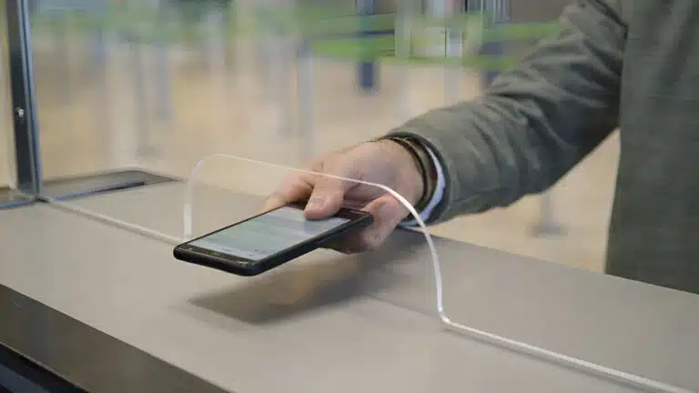 US to expand social media screening for visa-free travelers