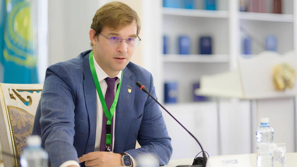 Тимур Турлов