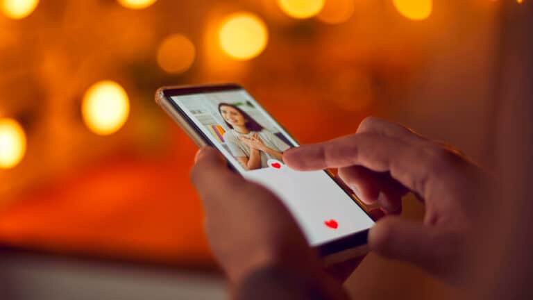 Woman wins case in Tokyo court after man hid marriage