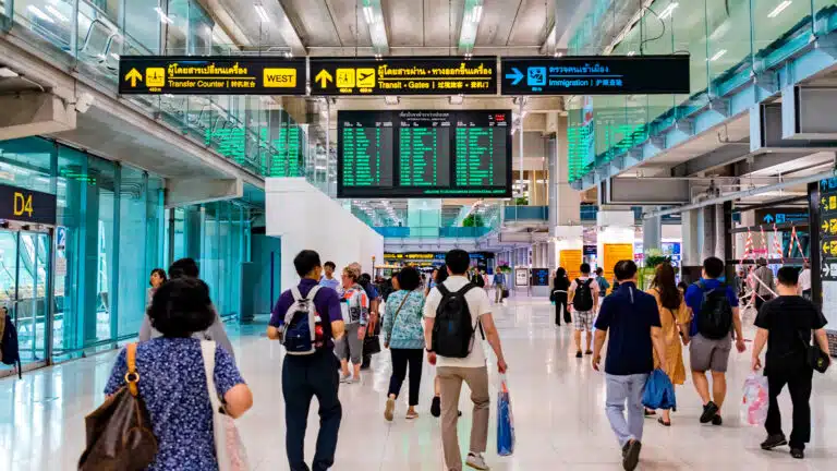 Thailand tightens airport checks