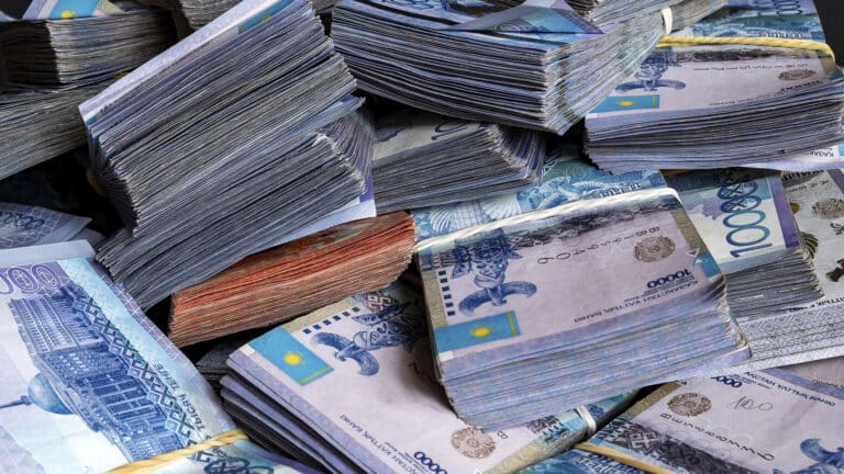 Тендер уақытында өтпеген: 5 министрлік 480 млрд теңгені игермеді