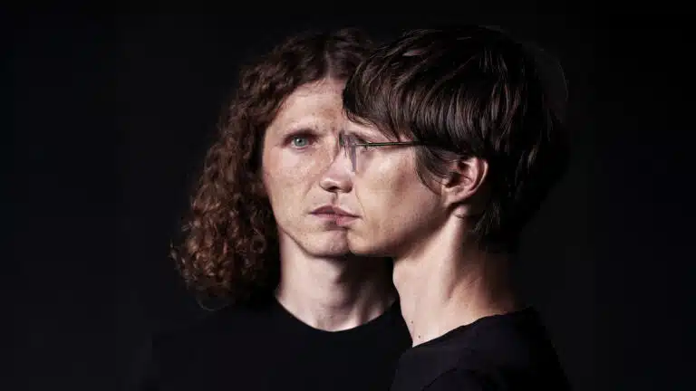 Либерманы сообщили о сотрудничестве с «Казахтелекомом»