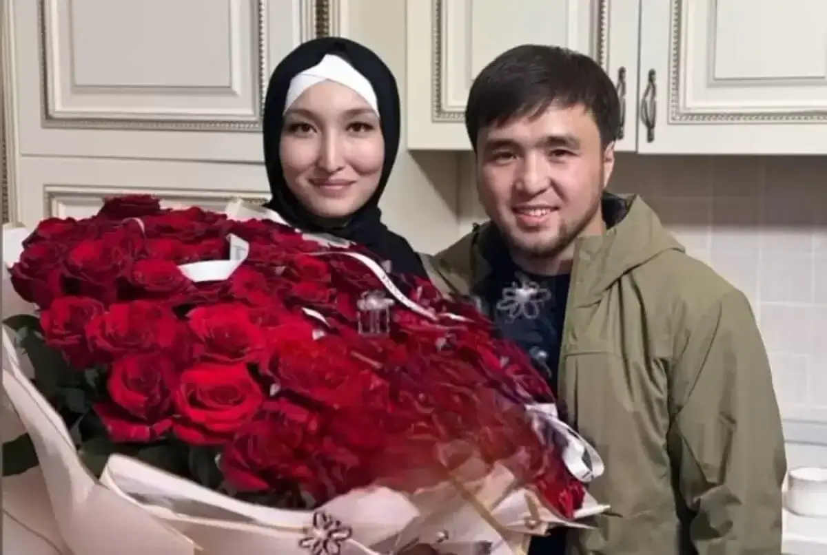 Елдос Сметов жұбайы