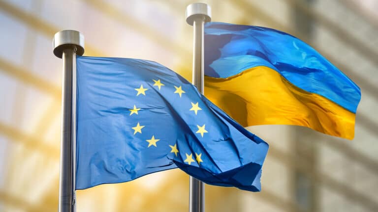 EU approves €90 billion aid package for Ukraine