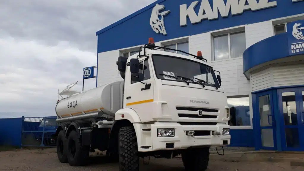 Российский «КАМАЗ» вышел из состава крупных совладельцев казахстанской «дочки»/yandex.kz, бильд-редактор: Адэлина Мамедова