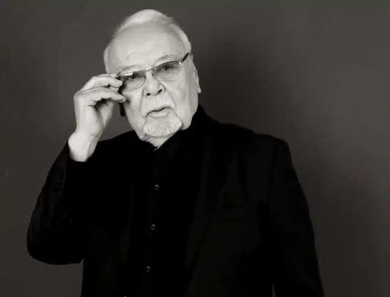 Қазақ өнерінің саңылағы Асанәлі Әшімов өмірден озды