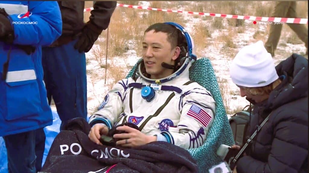 Союз ғарыш кемесі Жезқазған маңына қонды (фото)