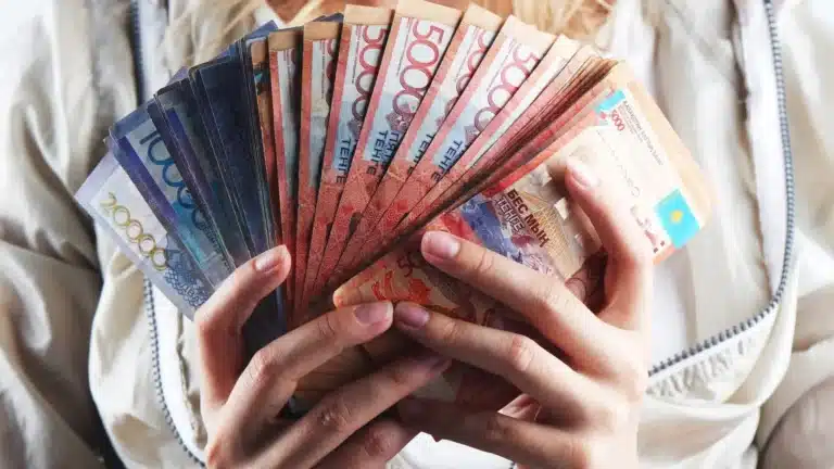 Жетісу облысында азаматтардың орташа жалақысы 331 мың теңгеге жетті