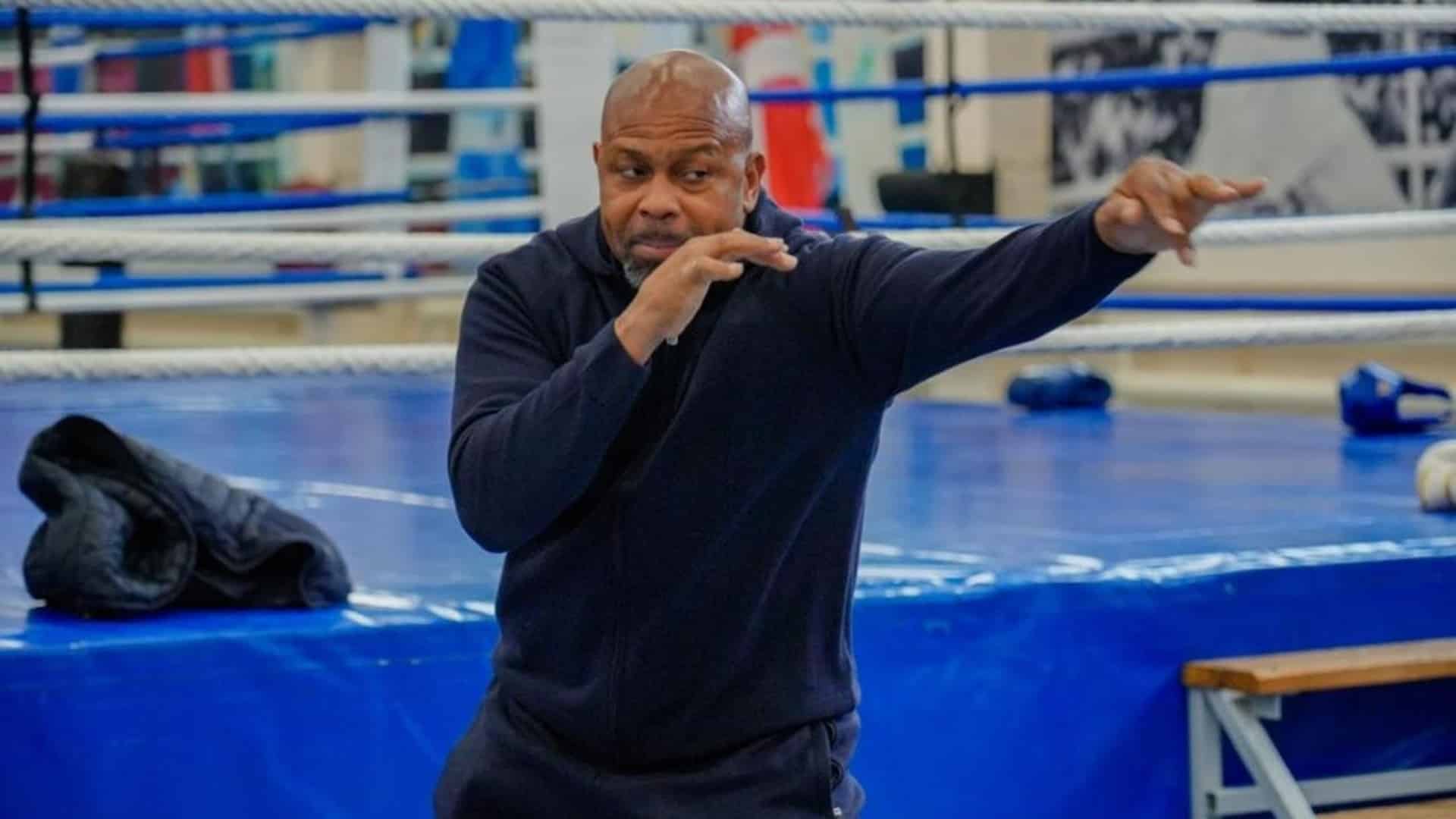 Рой Джонс боксшы Астана