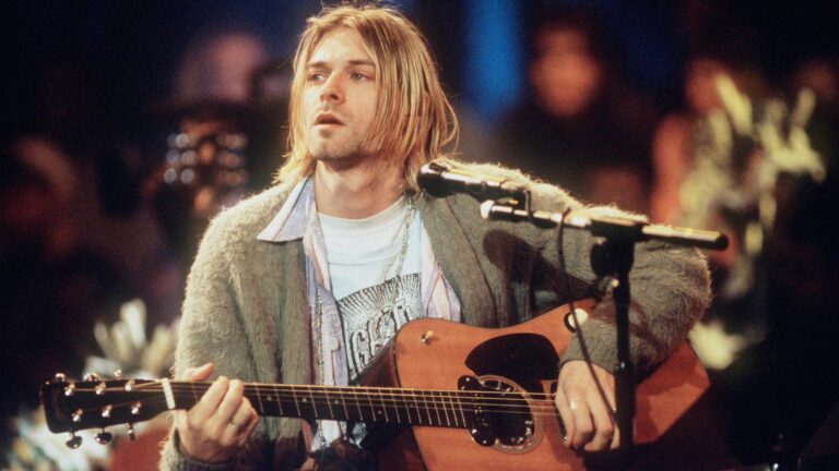 Royal College of Music in London receives Cobain’s $6 million guitar