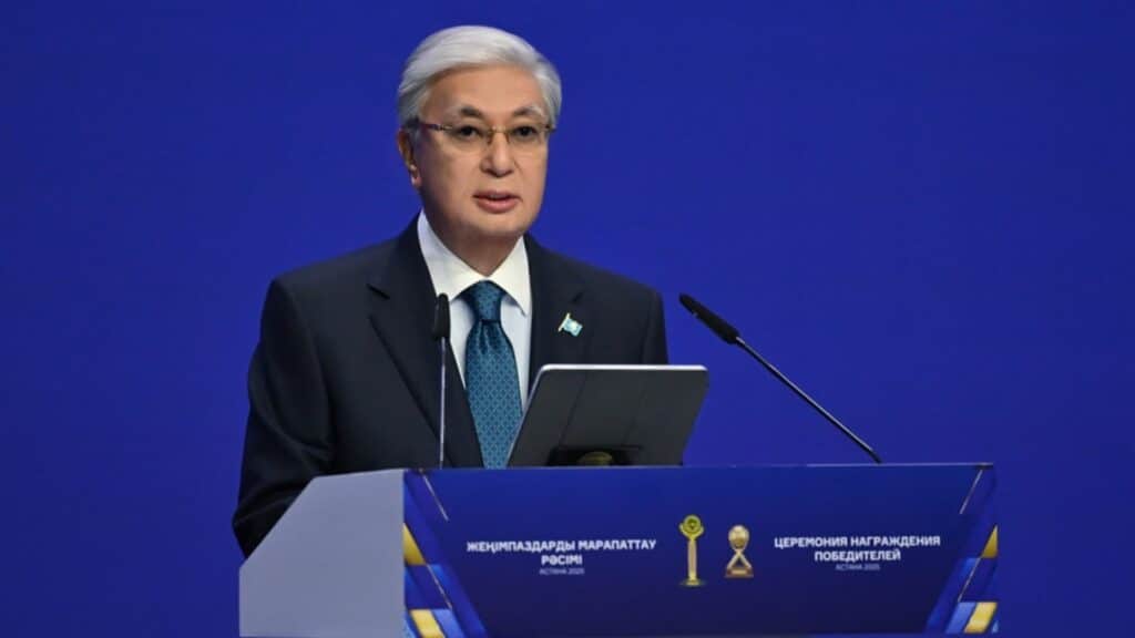 Тоқаев қайырымды кәсіпкер үшін «Мейірім» орденін тағайындады