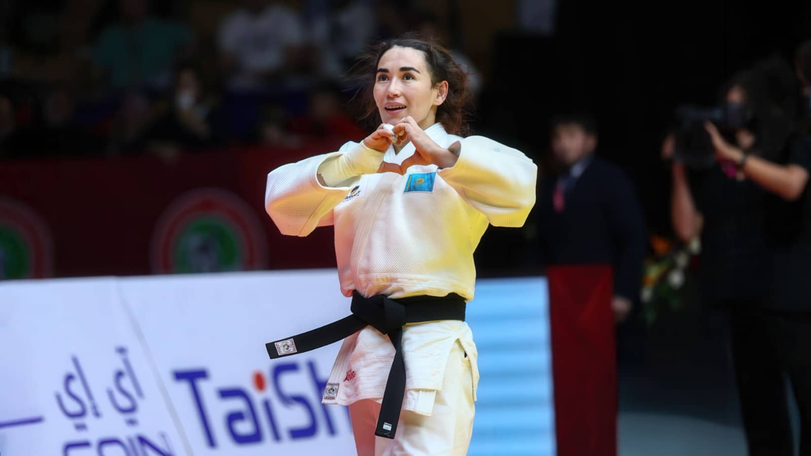 Абиба Абужакынова стала обладательницей бронзовой медали турнира серии Большого шлема по дзюдо, который проходил в Абу-Даби. 