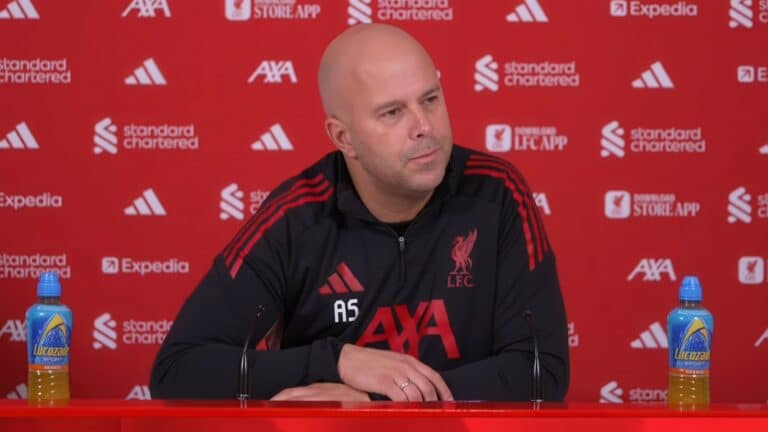 Арне Слот заявил, что сегодня у него состоится решающий разговор с Мохамедом Салахом