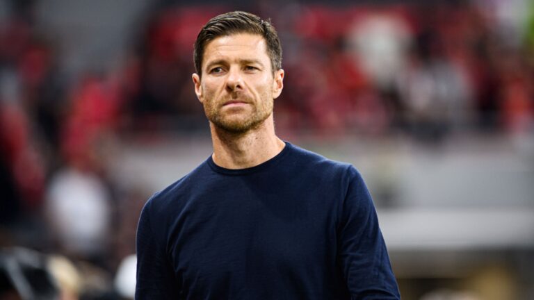 «Уволившая» Хаби Алонсо из «Реала» газета El Mundo объяснила, почему его не уволили