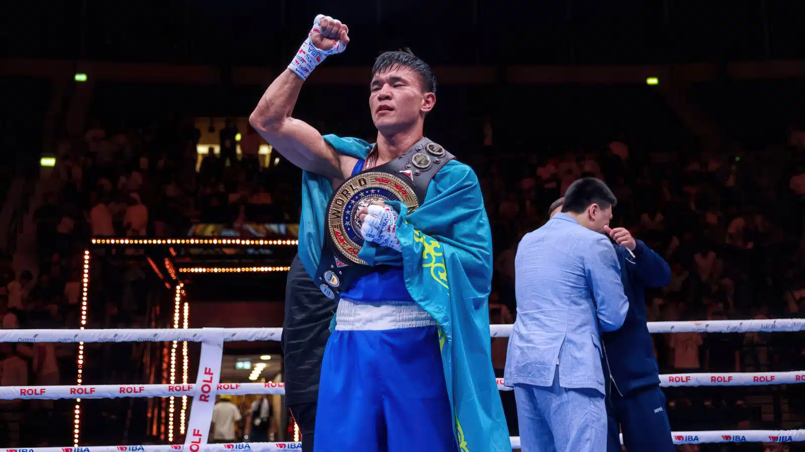 В минувшие выходные в Дубае завершился мужской чемпионат мира по боксу от IBA. Сакен Бибосынов (54 кг), Оразбек Асылкулов (57 кг) и Абылайхан Жусупов (71 кг) стали обладателями золотых медалей турнира. В неофициальном медальном зачете сборная Казахстана заняла второе место.