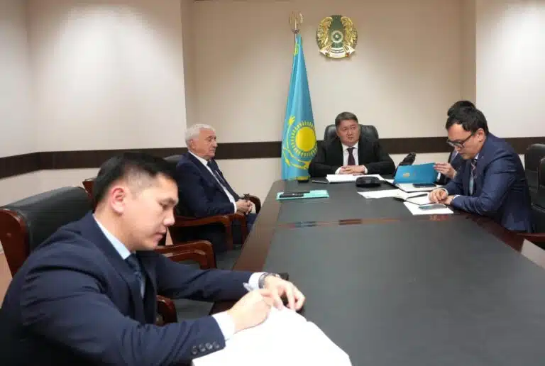 В праздничные дни в Казахстане запустят около 100 дополнительных авиарейсов