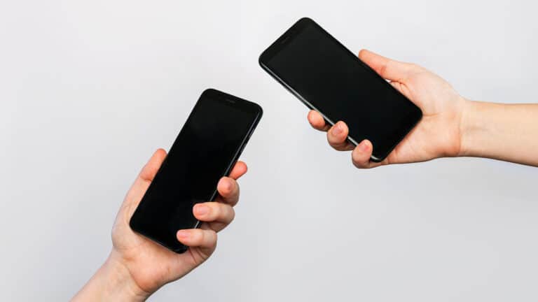 Мобильные переводы начнут проверять с апреля: казахстанцам придут уведомления