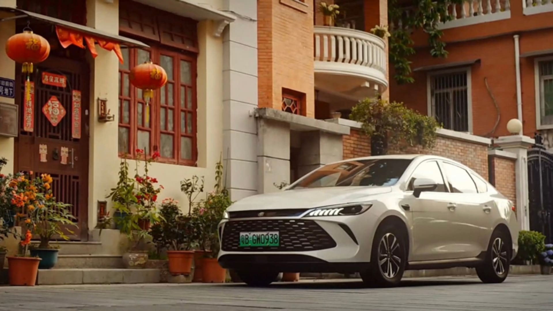 BYD Qin Plus DM-i, бид чин плюс 