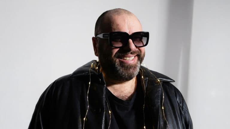 Автор хитов «Невеста» и «Я тебя не отдам» Максим Фадеев рассказал о смерти матери