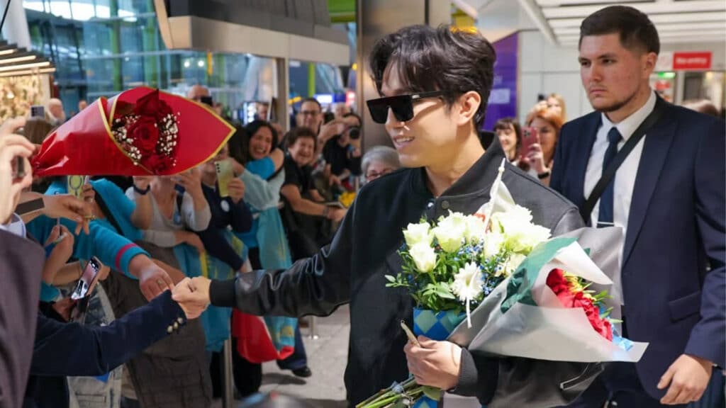 Фото: instagram.com/dimash_eurasianfanclub, бильд-редактор: Милош Муратовский