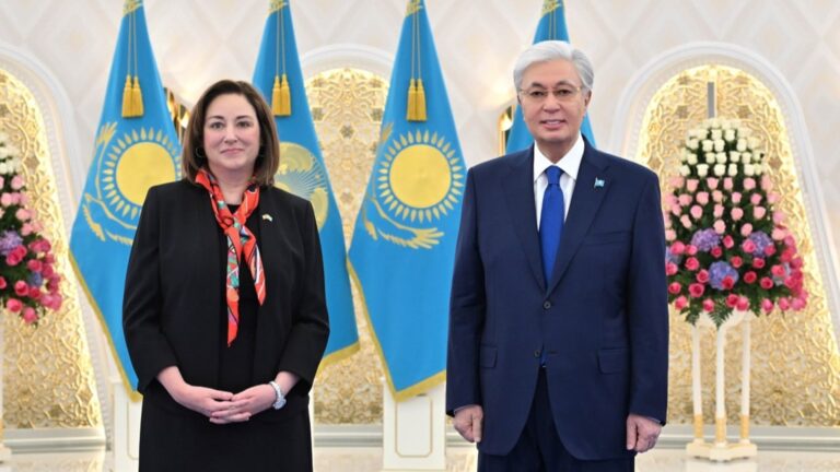 Тоқаев АҚШ-тың Астанадағы жаңа елшісіне сенім грамотасын тапсырды