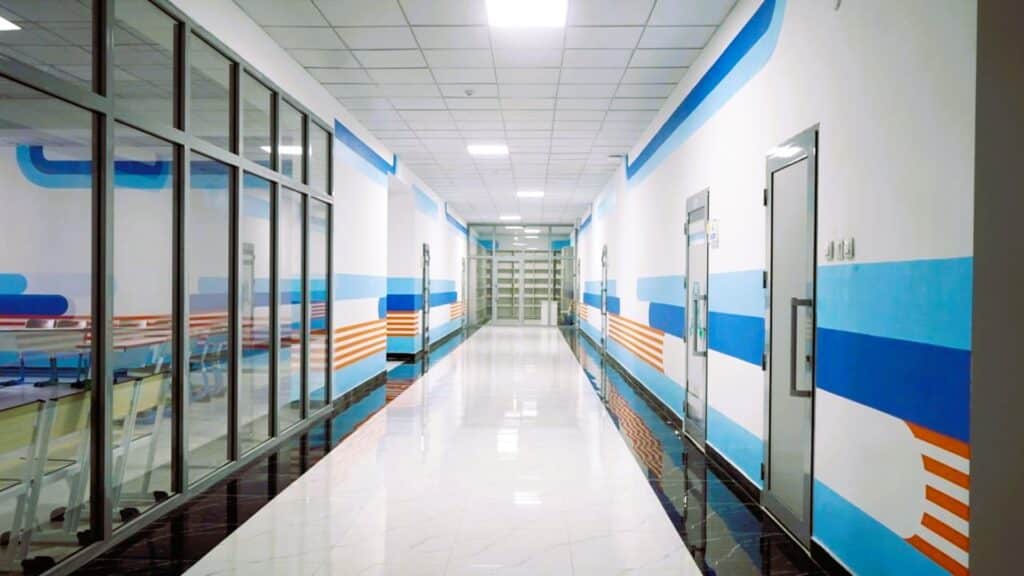 Саттарханов атындағы футбол мектебі