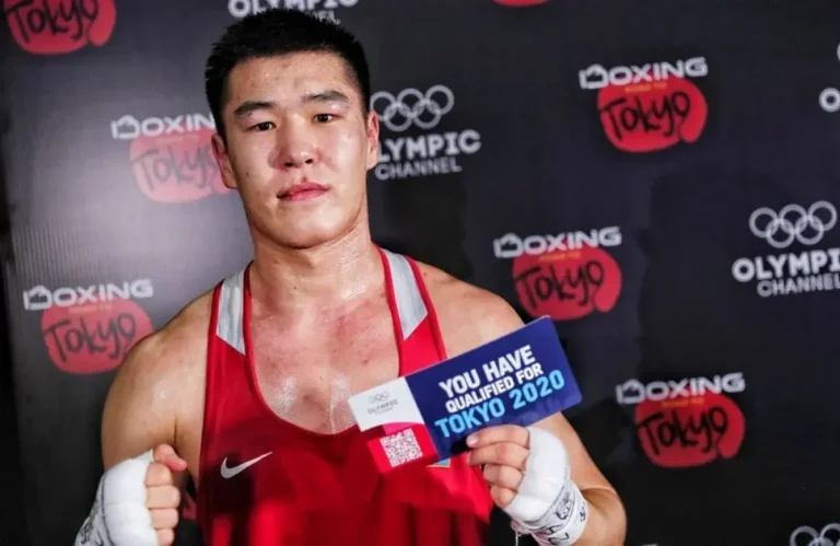 Бокстан әлем чемпионы спорттағы жолын аяқтап, бастық болып кетті