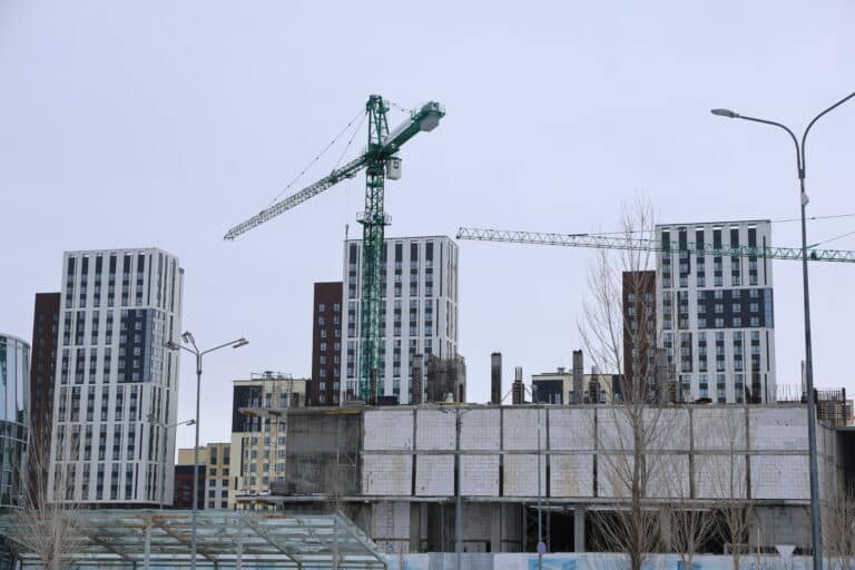 Астанада бір жылда 100 мыңға жуық пәтер сатылды