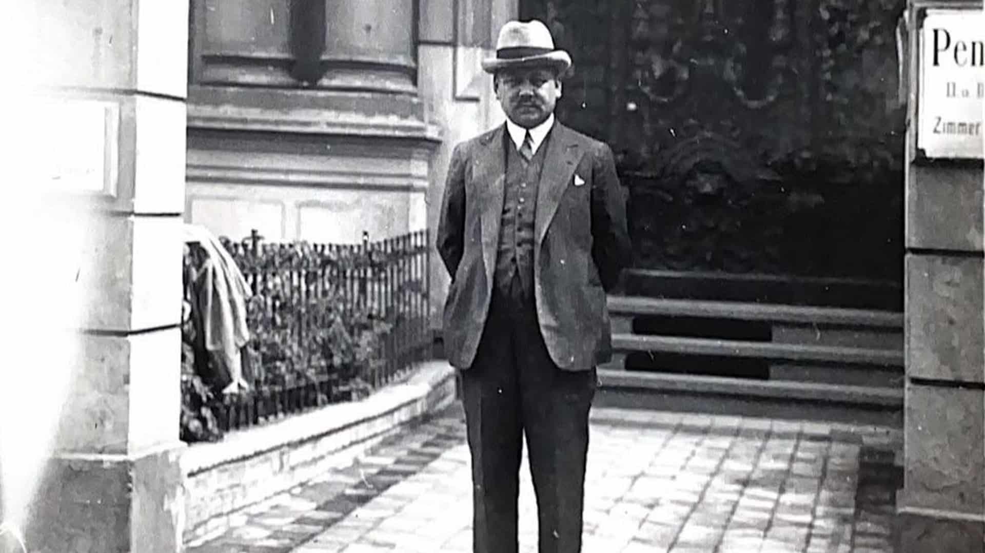 Мұстафа Шоқай