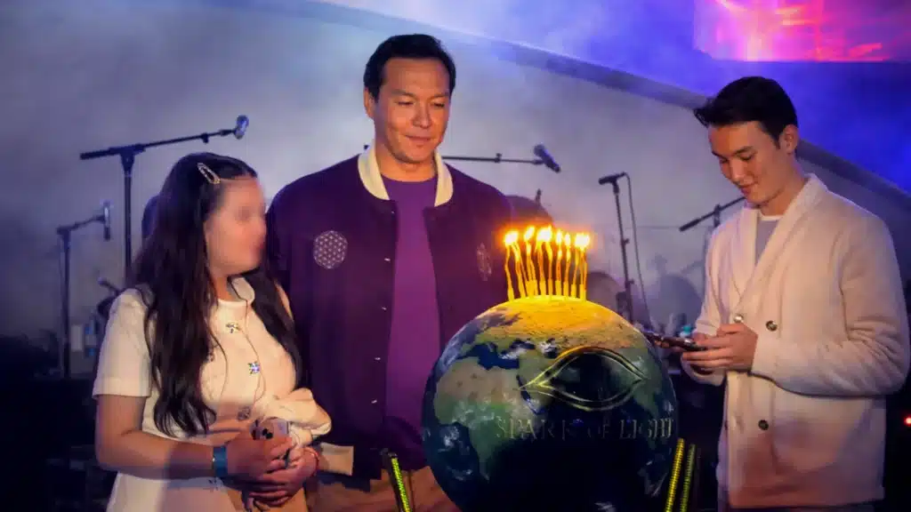 Нұрәли Әлиев 41 жасын Дубайдың шөл даласында дүркіретіп өткізді