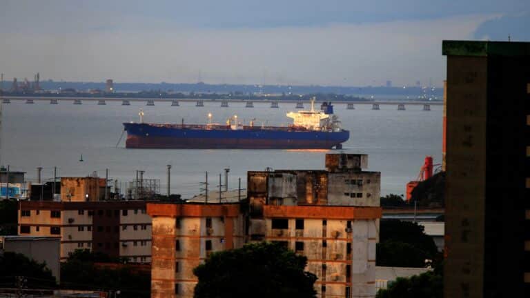 Chevron Венесуэлада мұнай өндіру үшін АҚШ-пен келіссөз жүргізіп жатыр