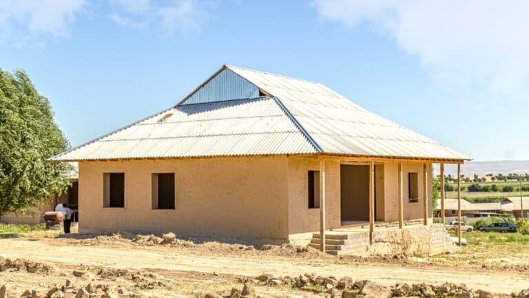 Азаматтар жеке үй салуды күрт доғарды