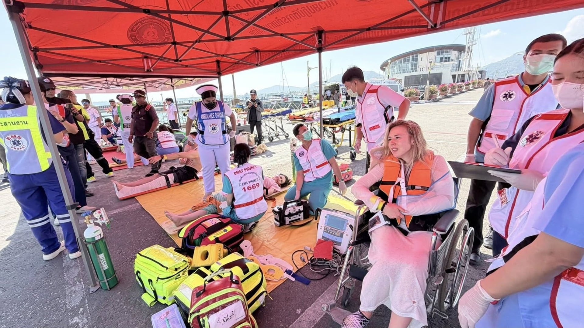 Таиланл Пхукет катер апаты